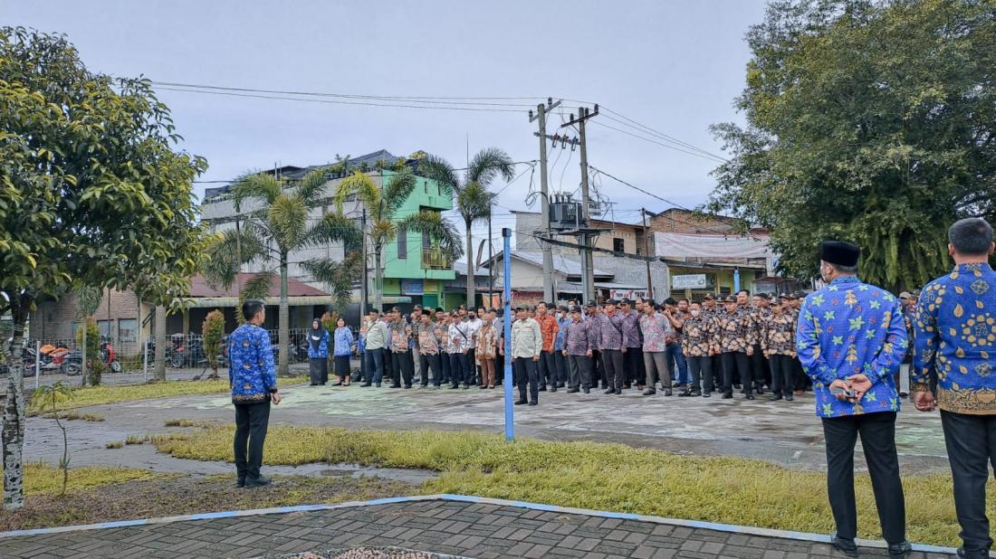 apel-pagi-seluruh-perangkat-desa-kecamatan-sunggal