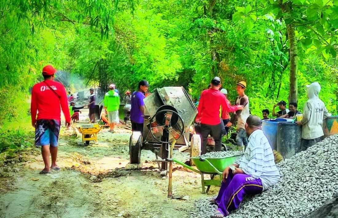 pengecoran-jalan-pertanian-kelijeru-dusun-sendangagung