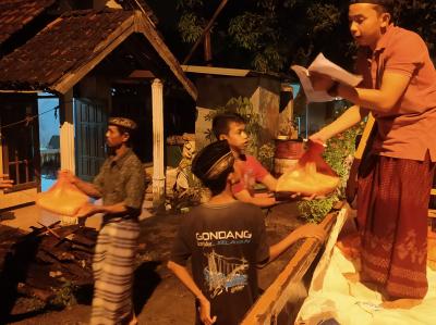 pelaksanaan-dan-pembagian-zakat-dusun-slawe