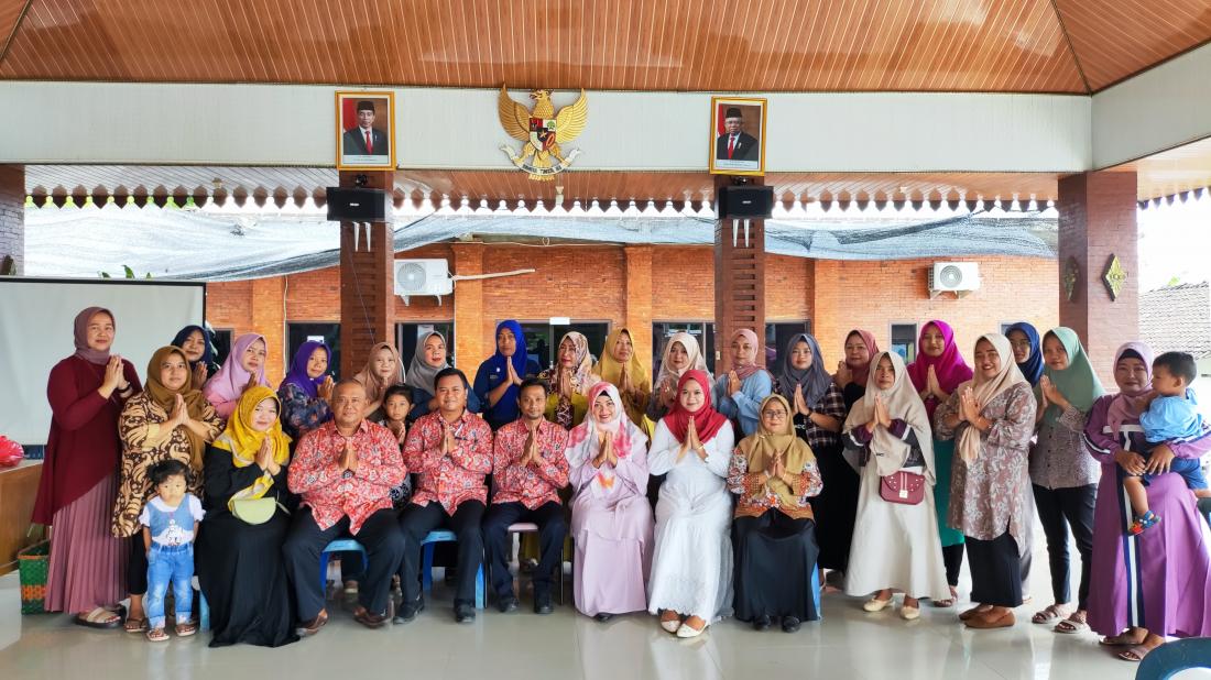 halal-bi-halal-pemerintah-dan-tim-penggerak-pkk-desa-padi