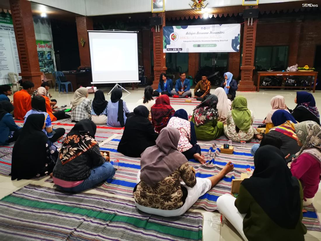 penutupan-belajar-bersama-kelompok-bbk-4-universitas-airlangga-di-desa-padi