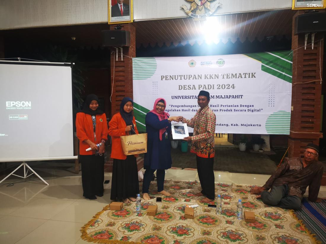 perpisahan-mahasiswa-unim-di-desa-padi