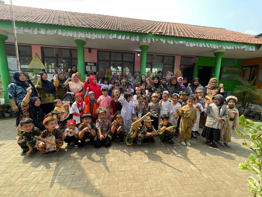 pawai-tk-dharma-wanita-padi-memperingati-hari-pahlawan-nasional