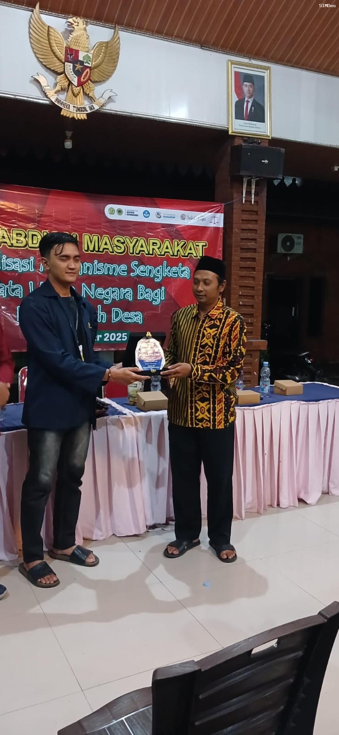 penutupan-kkn-unimas-di-desa-padi