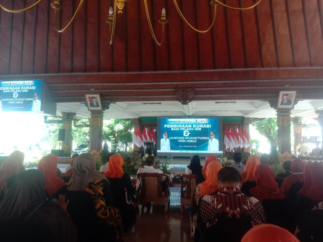fasilitasi-ikm-desa-padi-melalui-aplikasi-tumbas