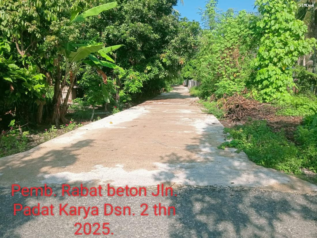 pembangunan-rabat-beton-jalan-padat-karya-dusun-ii